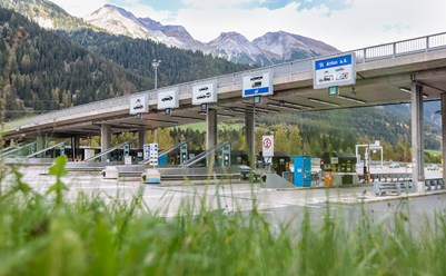 Mautstelle St. Jakob auf der S 16 Arlberg Schnellstraße